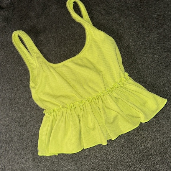 Forever 21 Yellow Ruched Peplum Tank Top - Picture 3 of 5